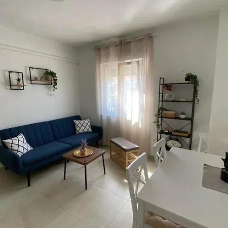 Jozephine 1 By Guide *