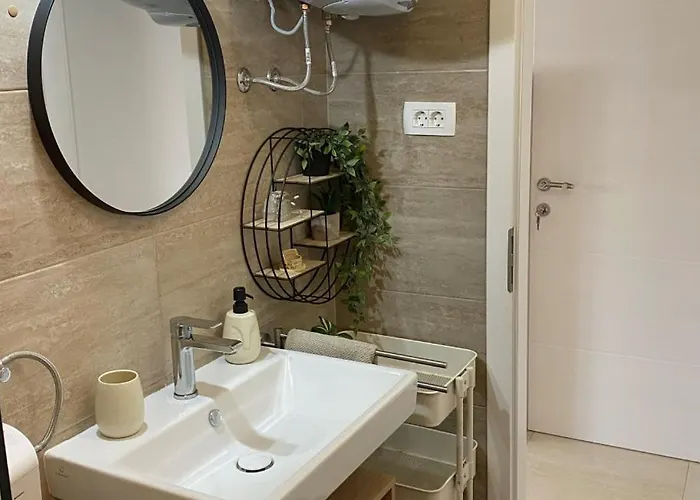 Jozephine 1 By Guide *